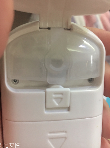 名創優品保濕噴霧美容儀怎么樣